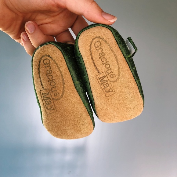 🎁 Christmas Green Baby Girl Shoes Size 1 2 3 4 5 - Picture 2 of 3